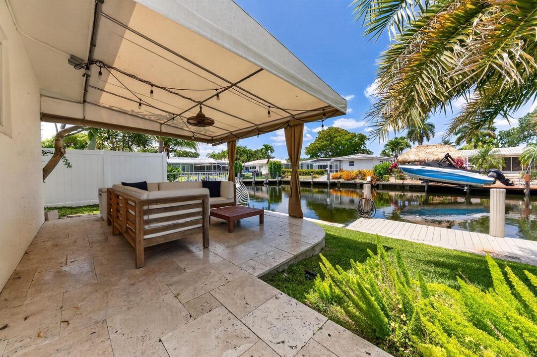 008-033-Patio-4000x2664