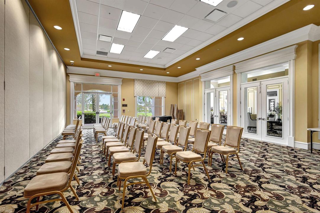 79-web-or-mls-VillageWalk_31