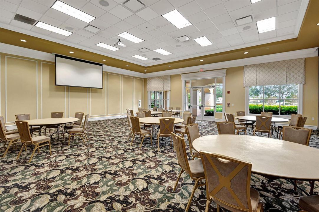 82-web-or-mls-VillageWalk_46