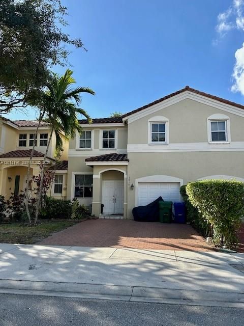 For Sale: $539,900 (3 beds, 2 baths, 1650 Square Feet)