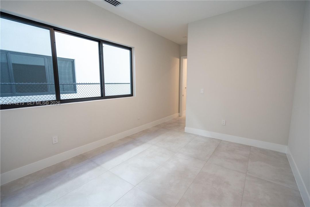For Sale: $1,645,000 (4 beds, 4 baths, 2909 Square Feet)
