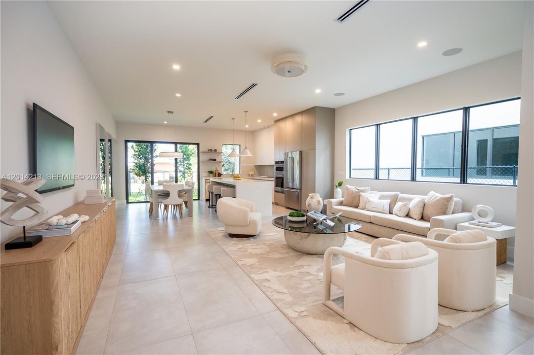 For Sale: $1,645,000 (4 beds, 4 baths, 2909 Square Feet)