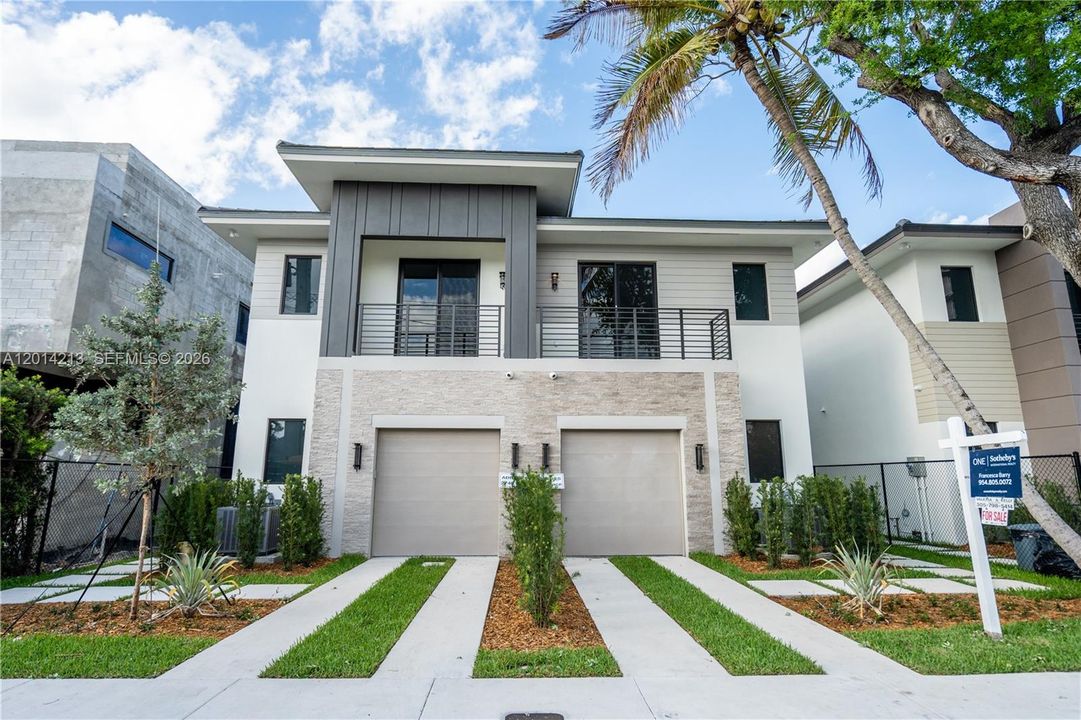 For Sale: $1,645,000 (4 beds, 4 baths, 2909 Square Feet)