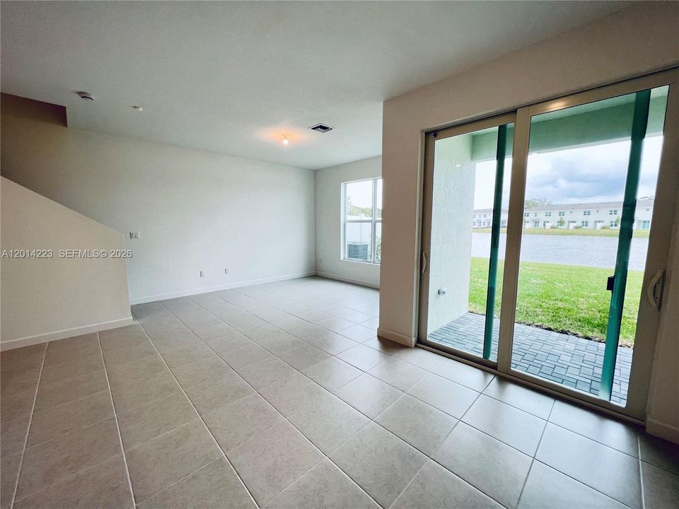 For Rent: $3,000 (3 beds, 2 baths, 1690 Square Feet)