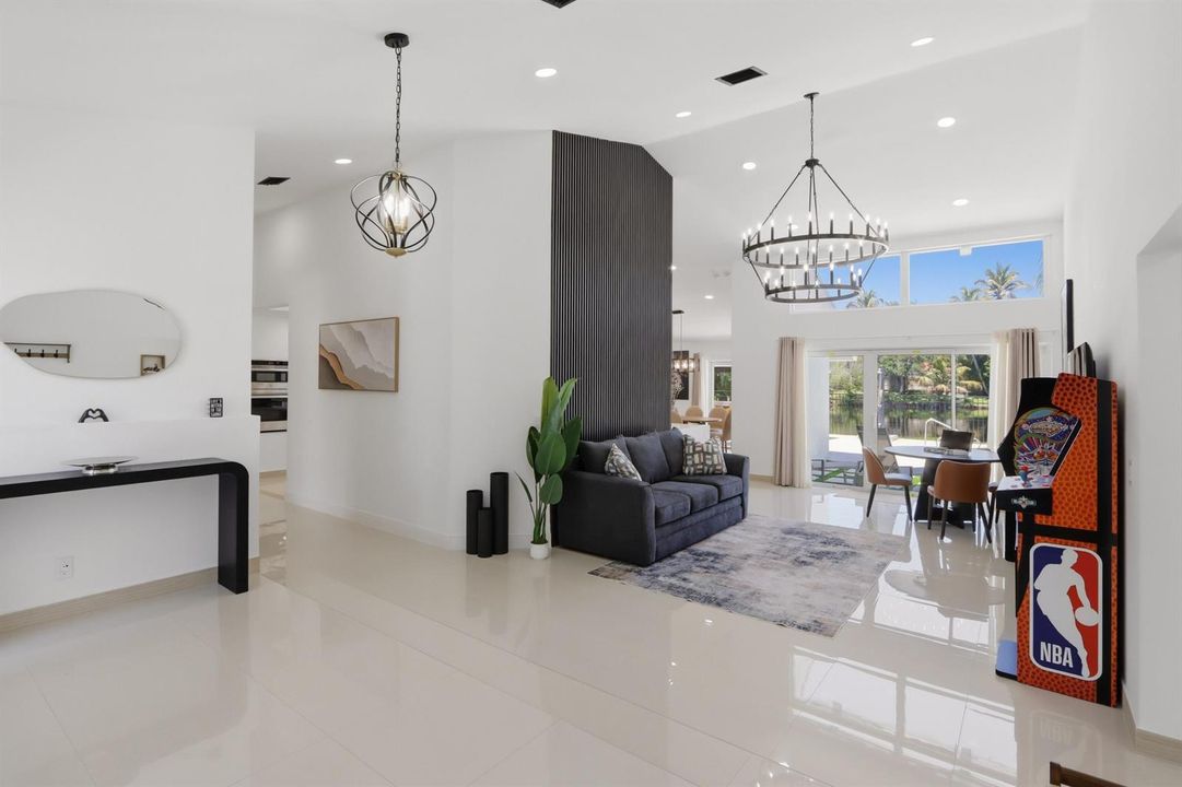 011-065-Living Room-4200x2800
