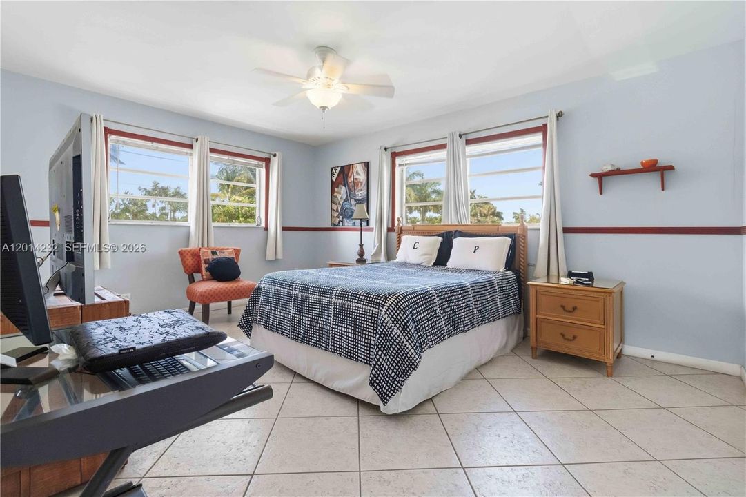 En Venta: $160,000 (1 camas, 1 baños, 825 Pies cuadrados)