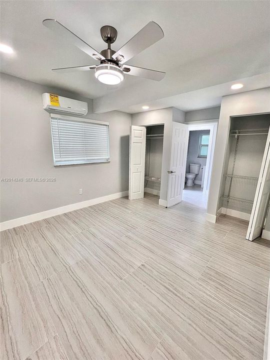 Active With Contract: $1,800 (1 beds, 1 baths, 0 Square Feet)
