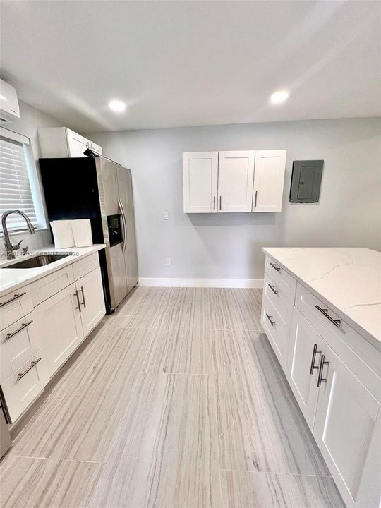 Active With Contract: $1,800 (1 beds, 1 baths, 0 Square Feet)