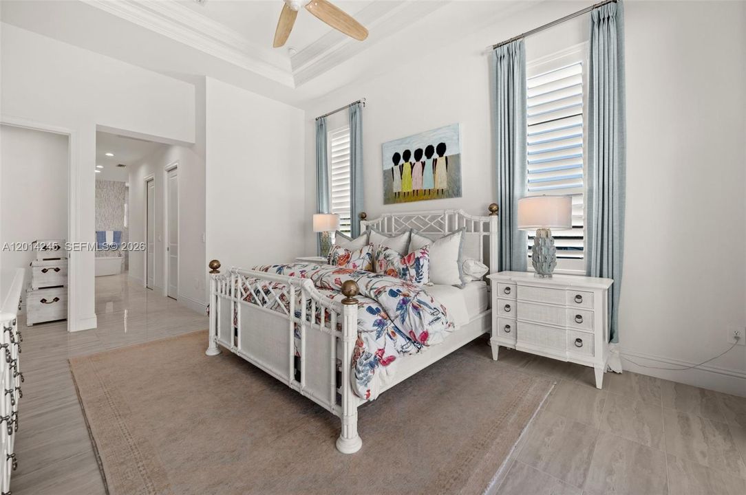 Primary bedroom has 2 walk in closets