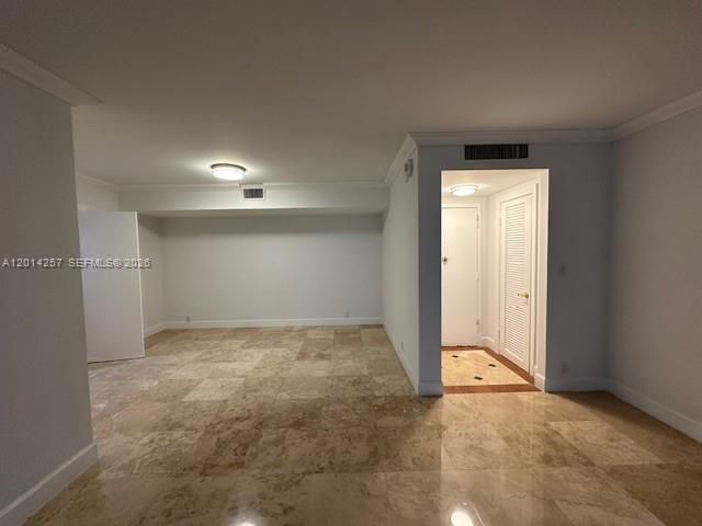 Active With Contract: $5,750 (2 beds, 2 baths, 1409 Square Feet)