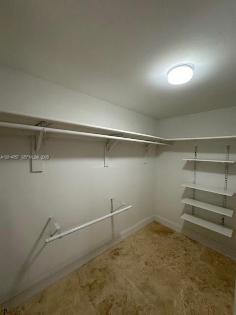 Active With Contract: $5,750 (2 beds, 2 baths, 1409 Square Feet)