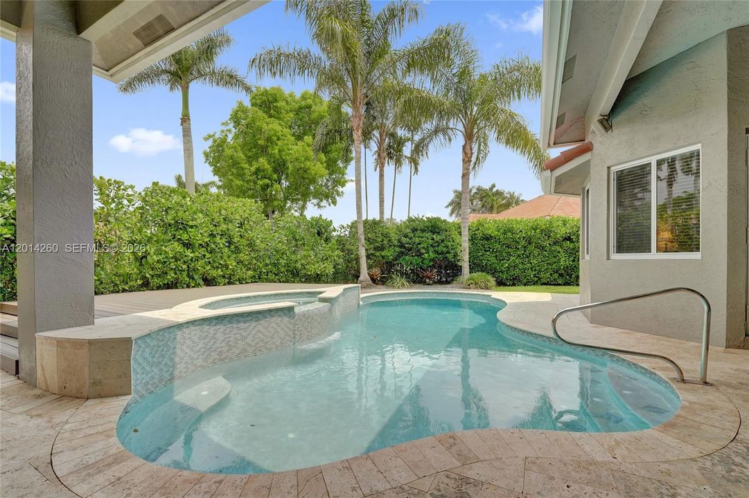 For Sale: $1,400,000 (5 beds, 3 baths, 3233 Square Feet)