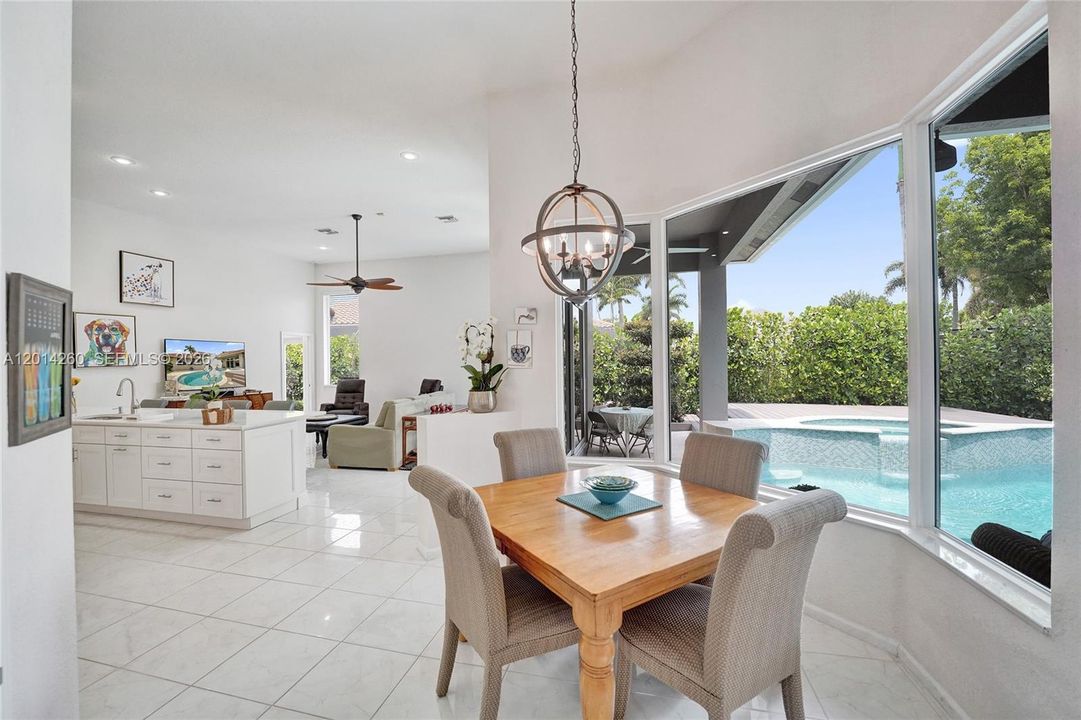 For Sale: $1,400,000 (5 beds, 3 baths, 3233 Square Feet)