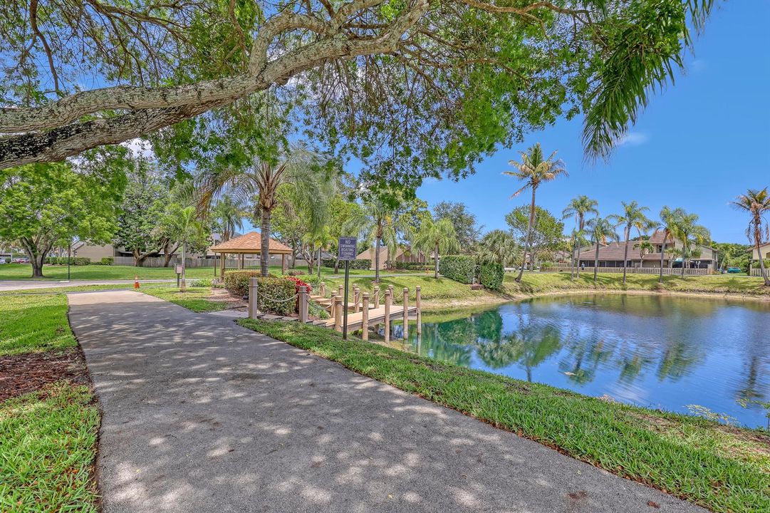 5203 Peppercorn (39)
