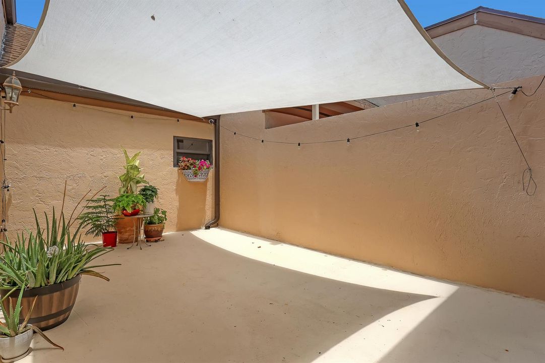 5203 Peppercorn (28)