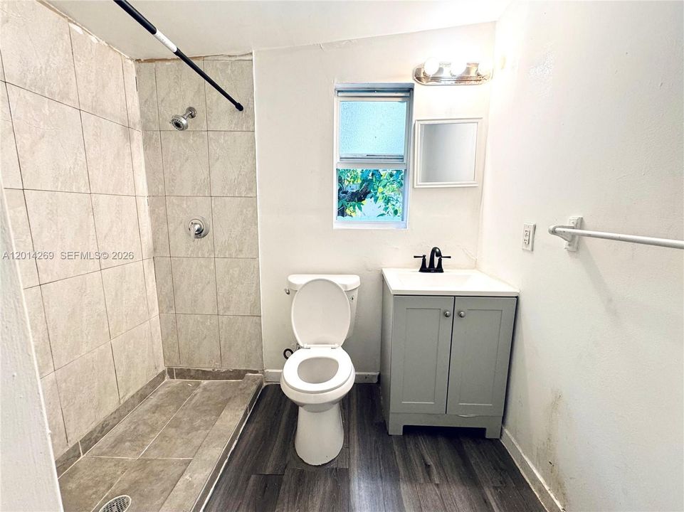 For Sale: $499,900 (4 beds, 3 baths, 1225 Square Feet)