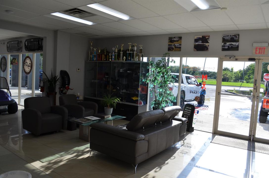 Reception/Showroom