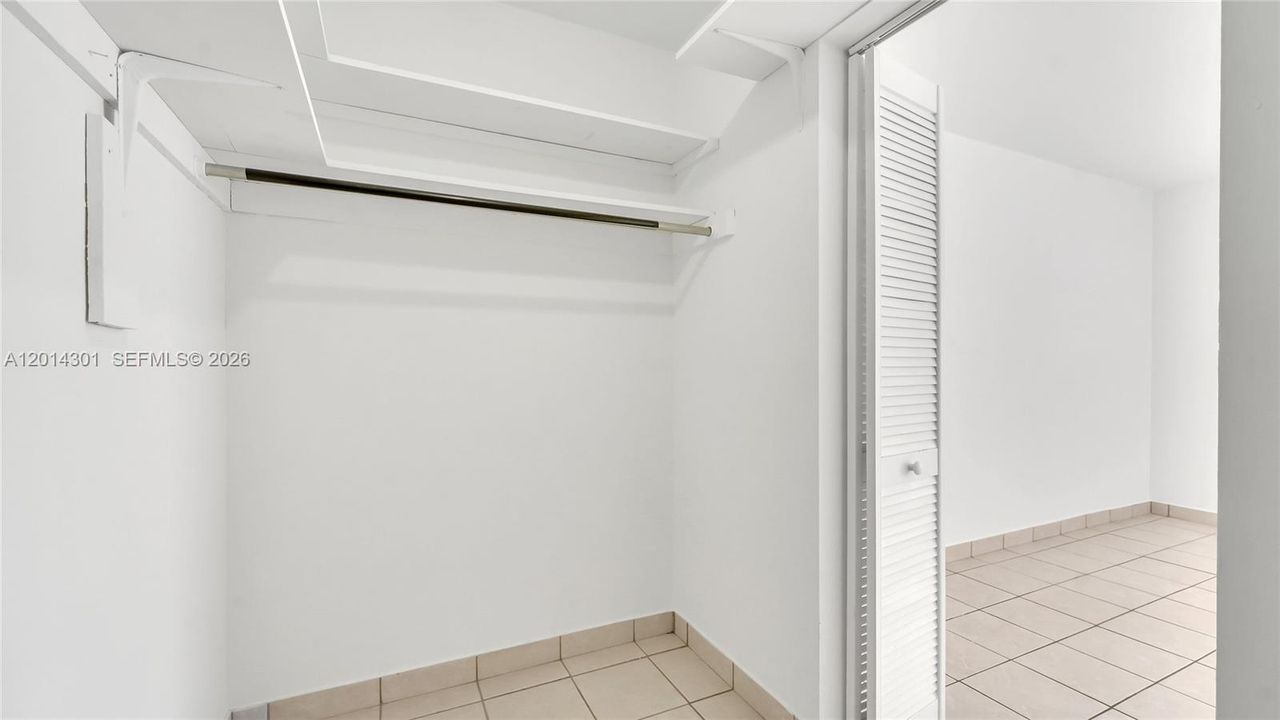 Recently Rented: $1,800 (1 beds, 1 baths, 614 Square Feet)