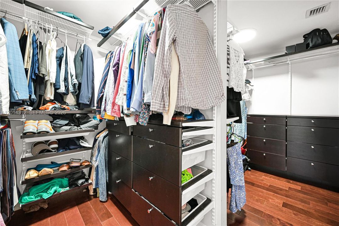 En Renta: $9,500 (5 camas, 3 baños, 3843 Pies cuadrados)
