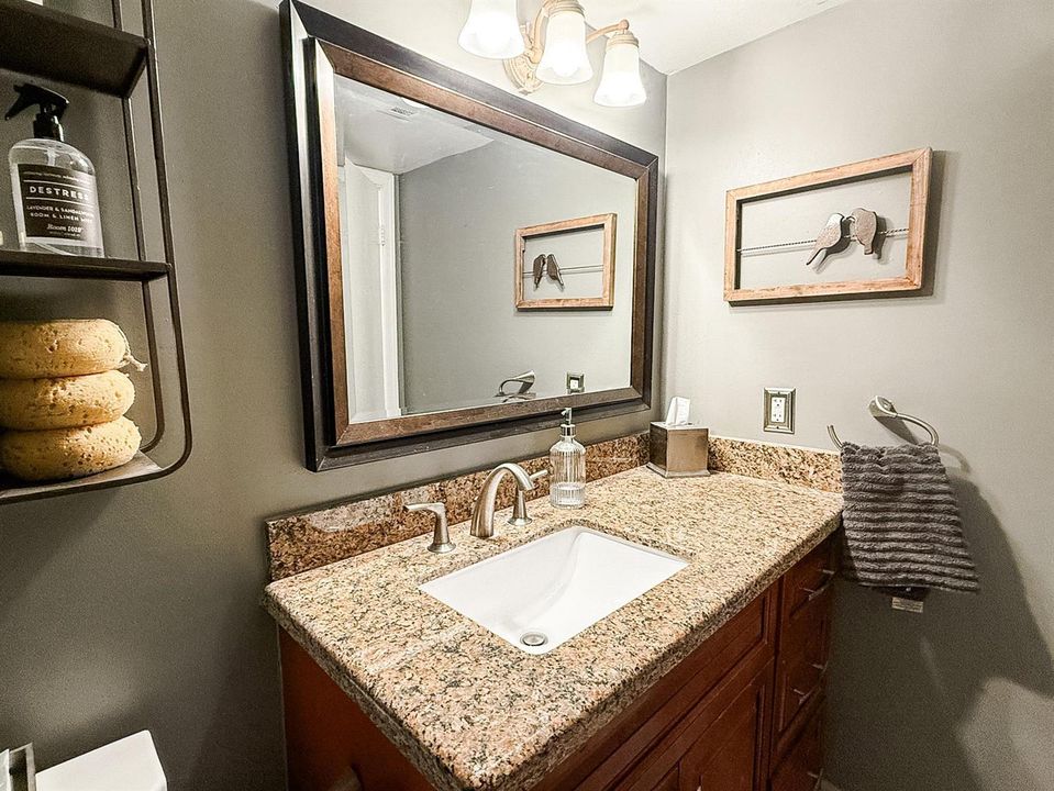 Hall bath 2