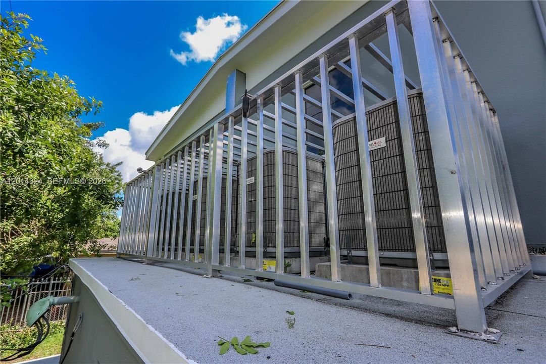 For Sale: $1,095,000 (0 beds, 0 baths, 3094 Square Feet)