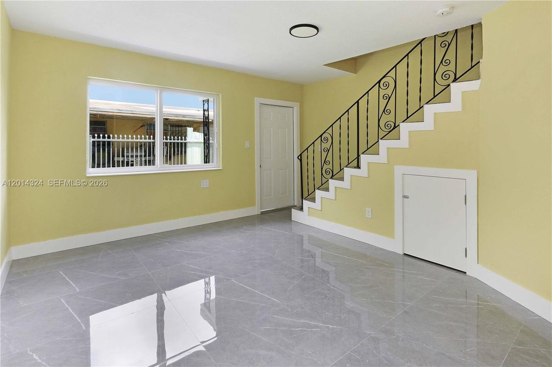 For Sale: $1,095,000 (0 beds, 0 baths, 3094 Square Feet)
