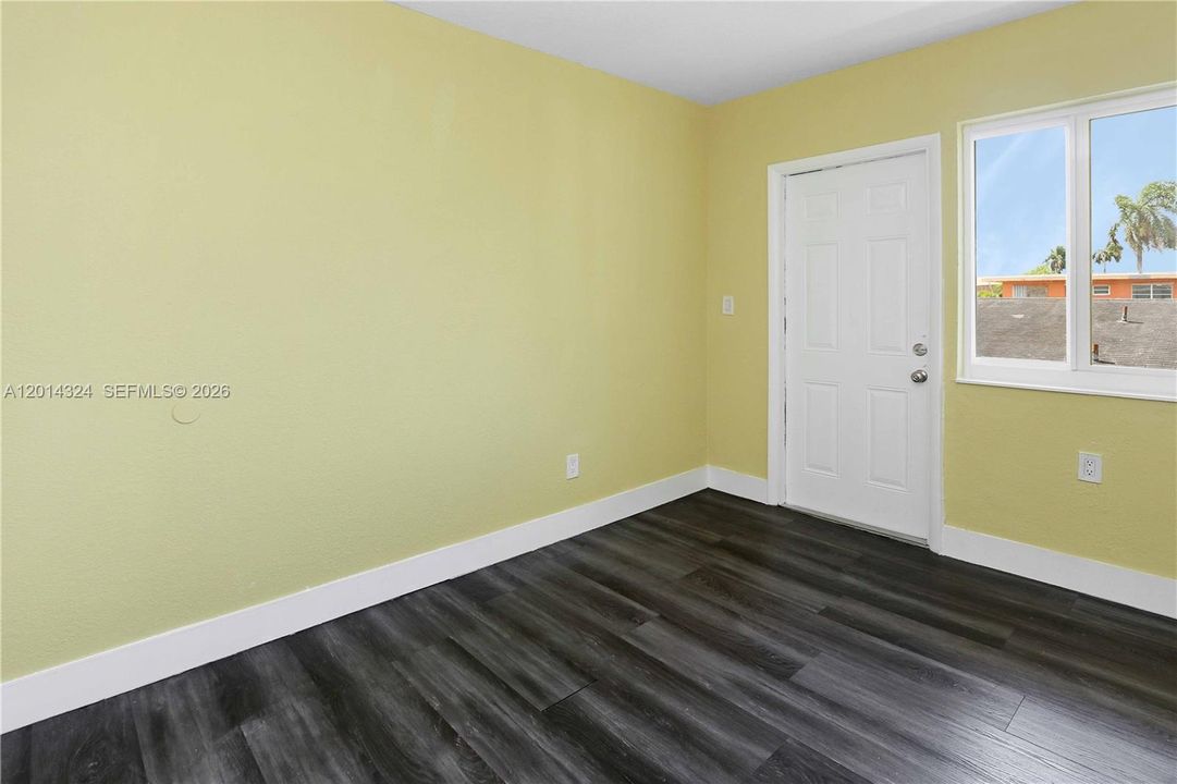 For Sale: $1,095,000 (0 beds, 0 baths, 3094 Square Feet)