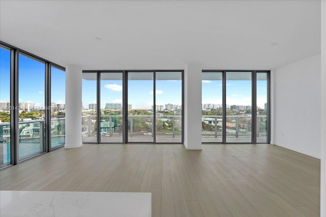 В аренду: $19,000 (4 спален, 4 ванн, 2502 Квадратных фут)