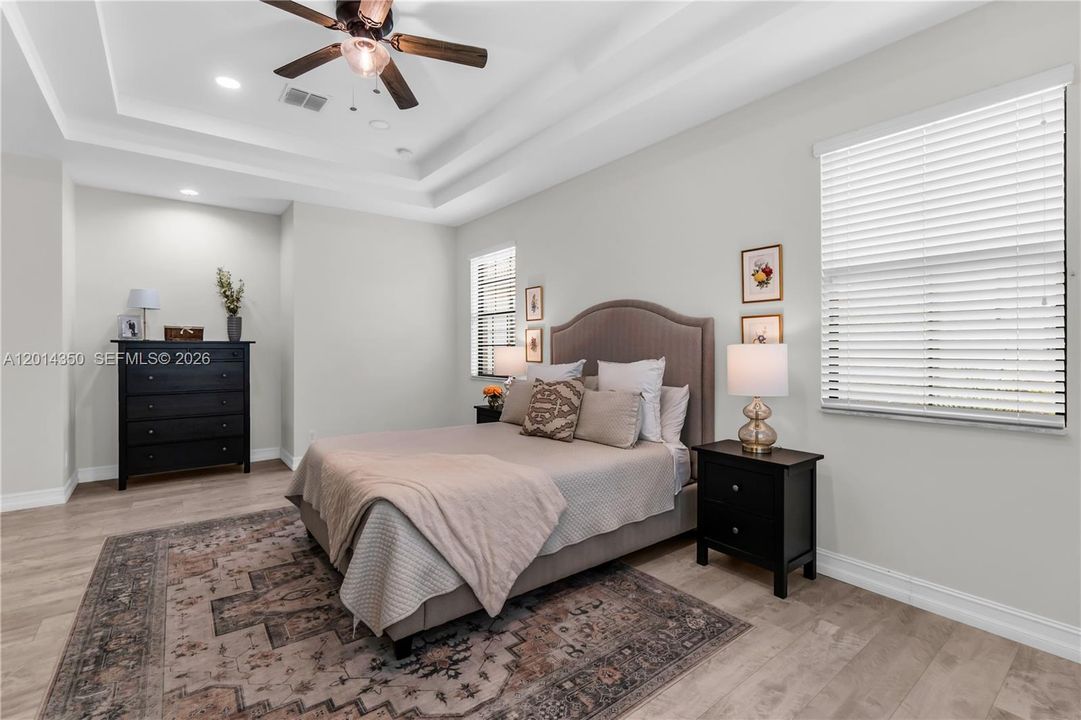 For Sale: $1,100,000 (5 beds, 4 baths, 3251 Square Feet)