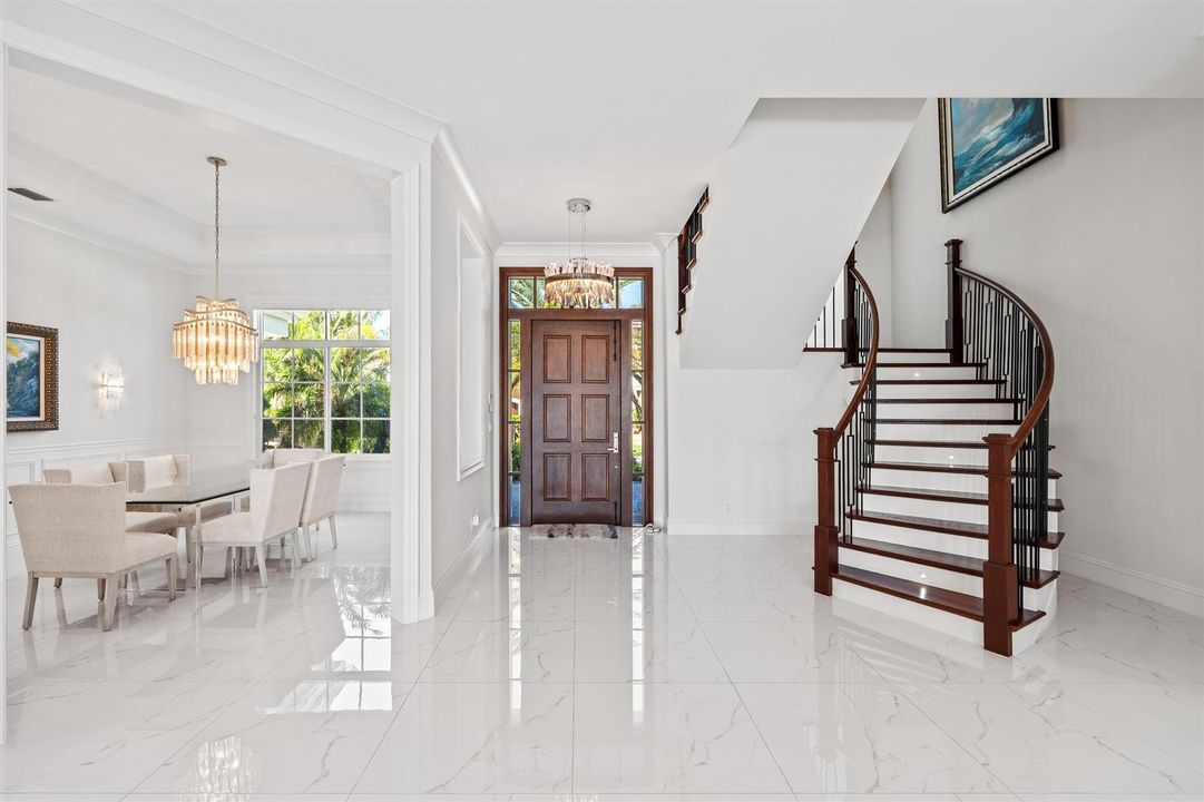 FOYER
