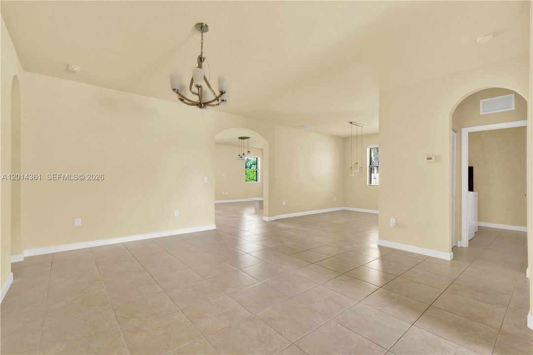 For Rent: $4,200 (4 beds, 3 baths, 2293 Square Feet)