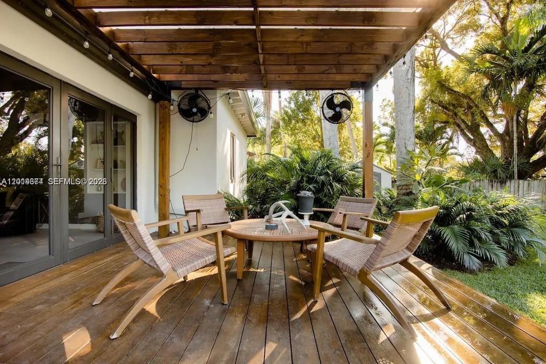 En Renta: $8,900 (3 camas, 2 baños, 1822 Pies cuadrados)