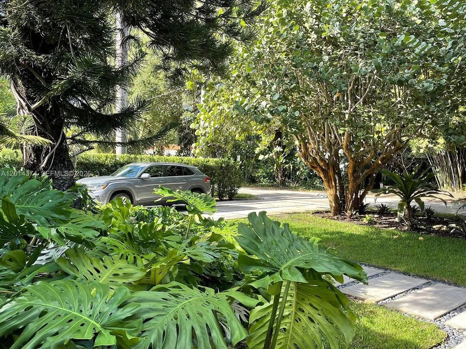 En Renta: $8,900 (3 camas, 2 baños, 1822 Pies cuadrados)