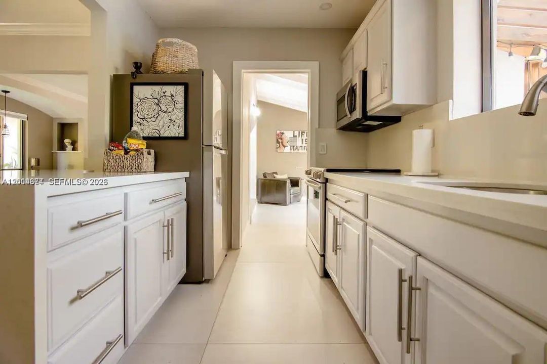En Renta: $8,900 (3 camas, 2 baños, 1822 Pies cuadrados)