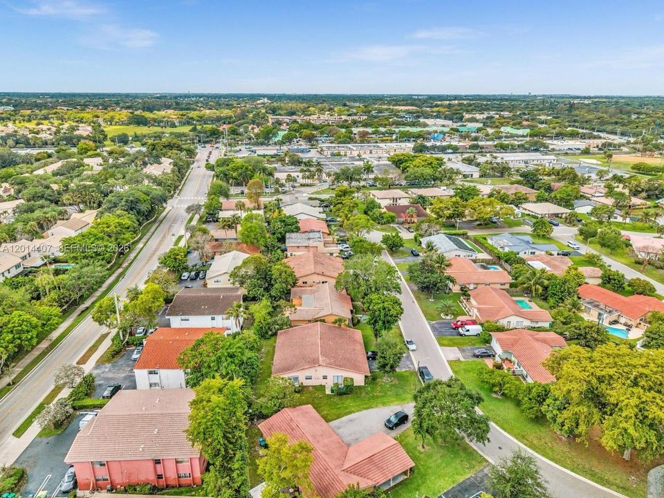 En Venta: $699,000 (0 camas, 0 baños, 2415 Pies cuadrados)