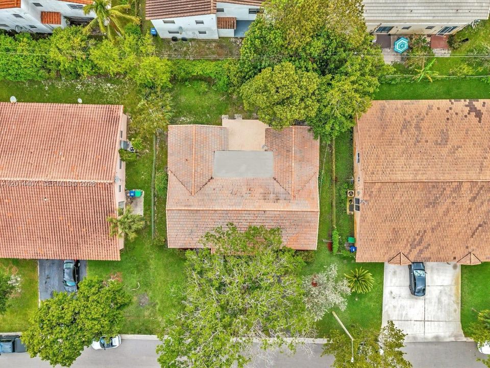 En Venta: $699,000 (0 camas, 0 baños, 2415 Pies cuadrados)
