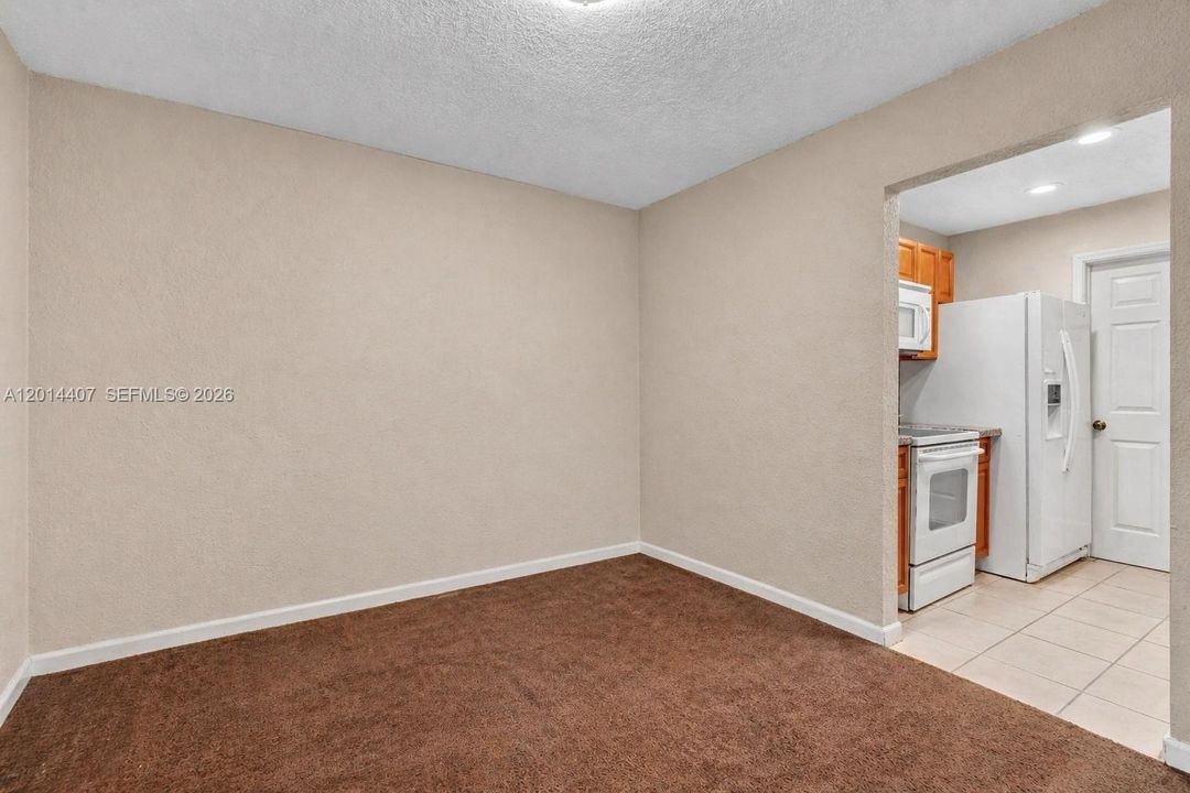 En Venta: $699,000 (0 camas, 0 baños, 2415 Pies cuadrados)