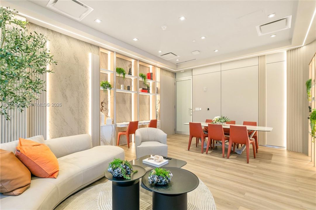 For Sale: $949,000 (2 beds, 3 baths, 1335 Square Feet)