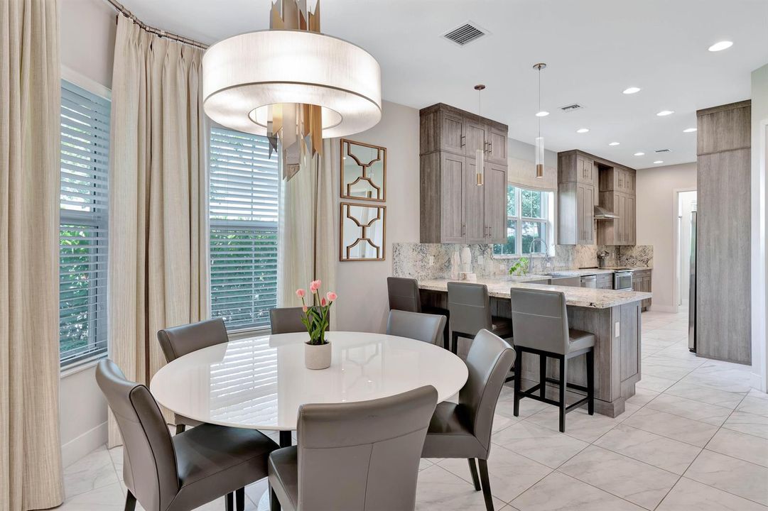 Kitchen/Dining