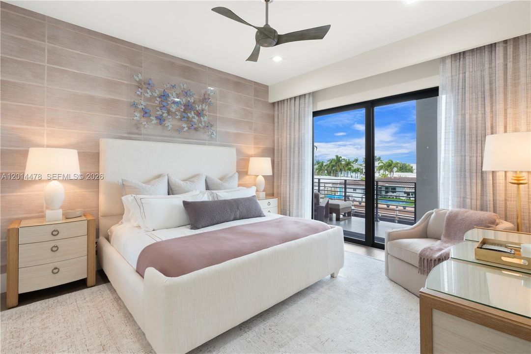 Activo con contrato: $5,700,000 (6 camas, 6 baños, 5260 Pies cuadrados)