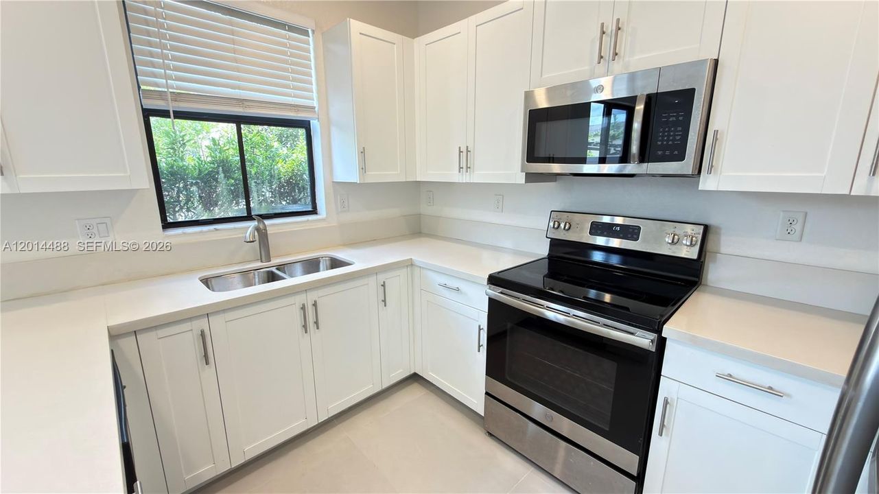 En Venta: $540,000 (3 camas, 2 baños, 1708 Pies cuadrados)