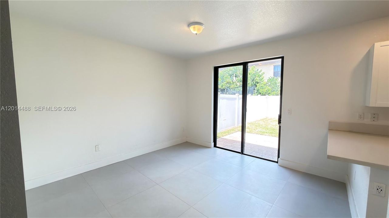 En Venta: $540,000 (3 camas, 2 baños, 1708 Pies cuadrados)