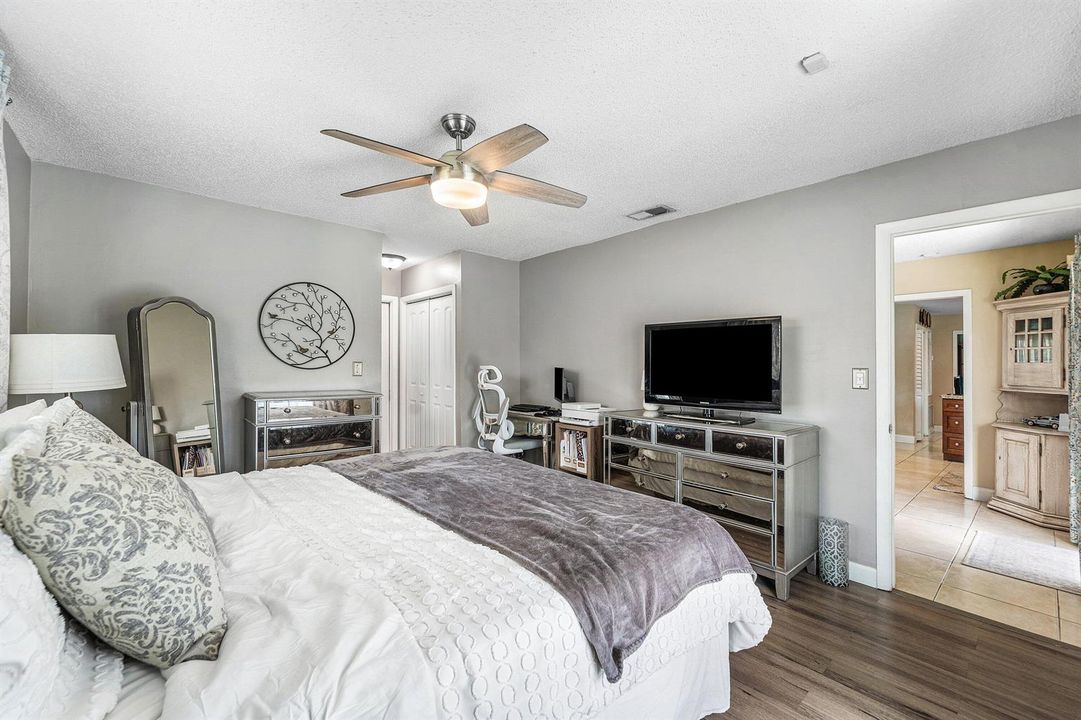 020-3760Northwest112thTerrace-CoralSprin
