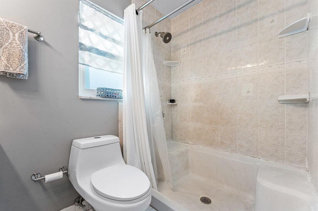 022-3760Northwest112thTerrace-CoralSprin