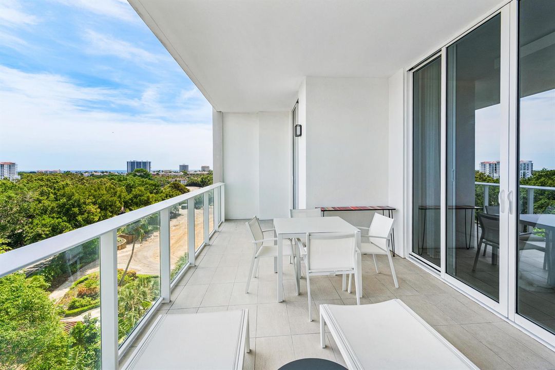 028-200SoutheastMiznerBoulevard-715-Boca