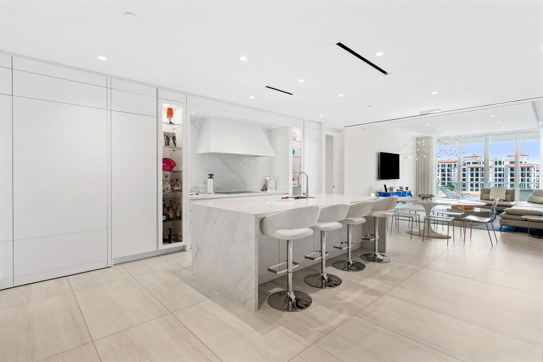003-200SoutheastMiznerBoulevard-715-Boca