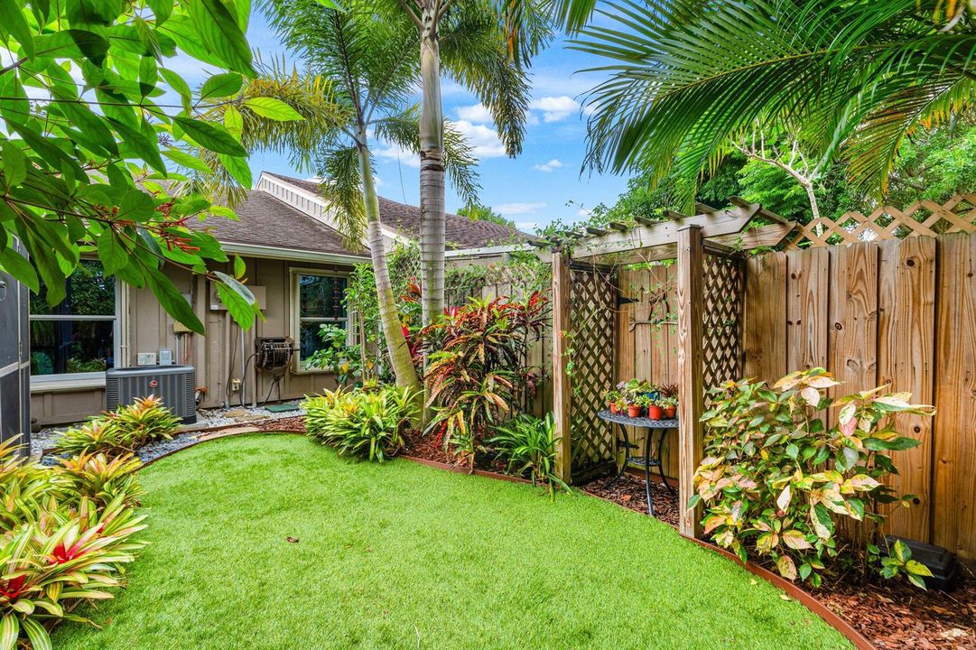 12383 Westhampton Circle Wellington FL
