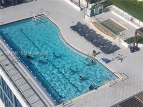 For Sale: $925,000 (1 beds, 1 baths, 720 Square Feet)