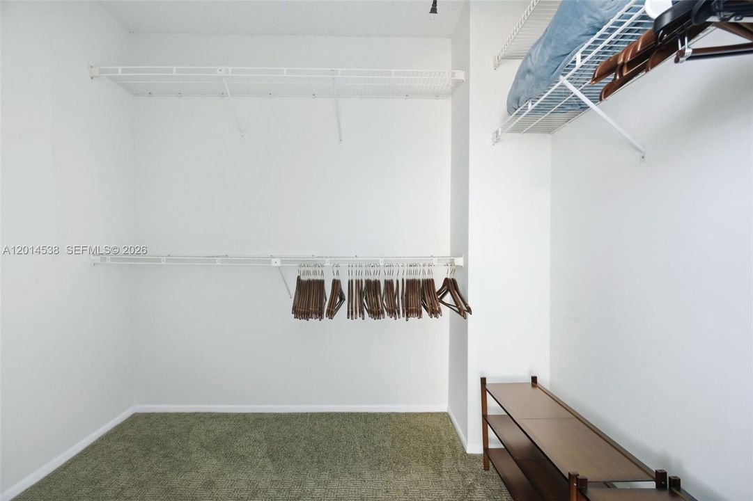 En Renta: $3,200 (3 camas, 2 baños, 1716 Pies cuadrados)