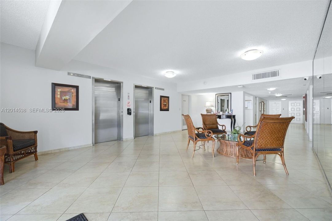 En Renta: $3,200 (3 camas, 2 baños, 1716 Pies cuadrados)